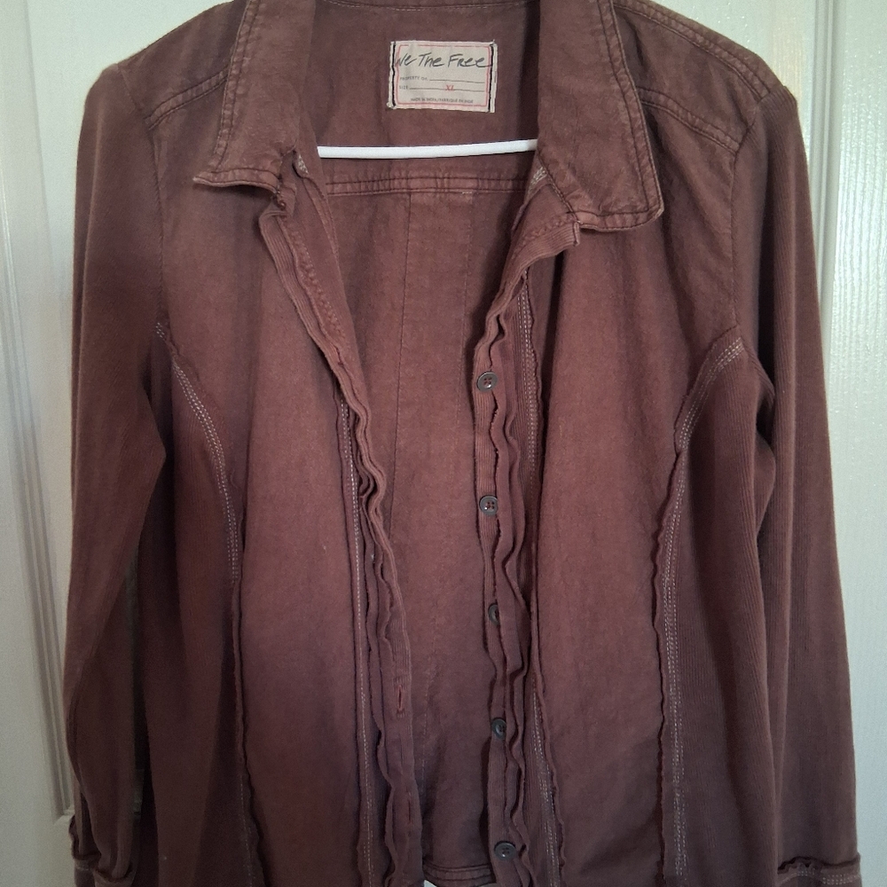 We The Free Chocolate Brown Jacket XL But Fits more like a medium Or Large
